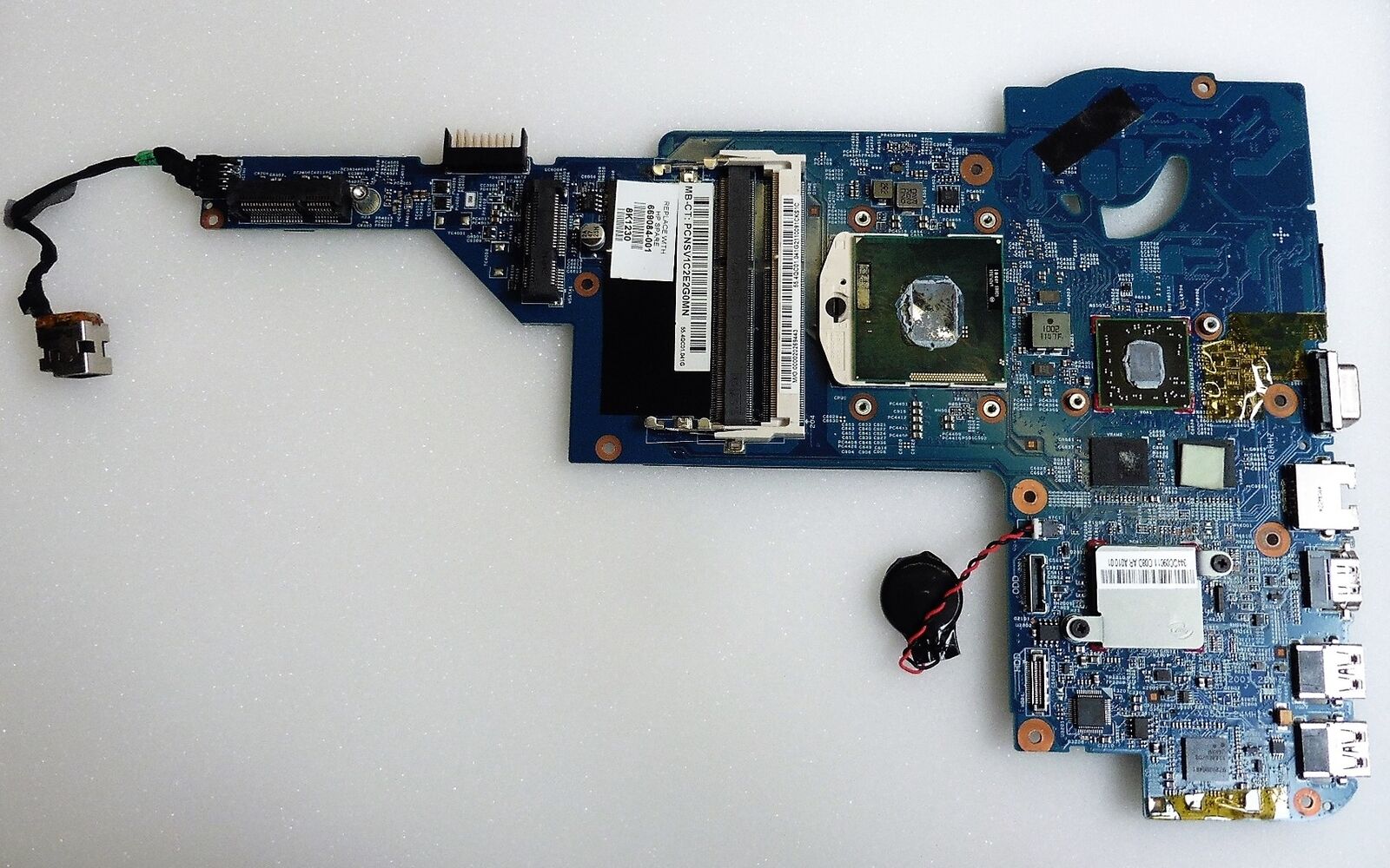 HP Pavilion dm4-3000 Mainboard Motherboard 669084-001 Hersteller: HP/Compaq Herstellernummer: 669084-001 Mar